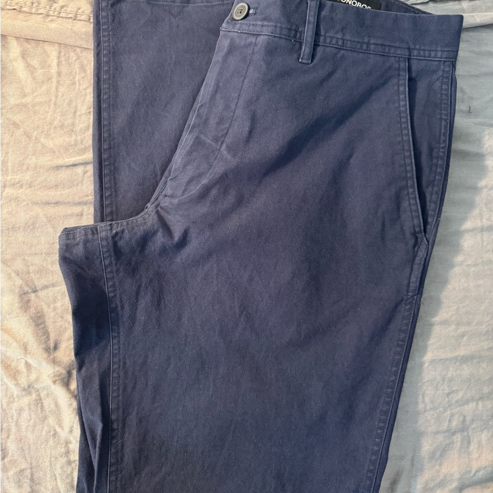 Bonobos athletic fit chinos men’s navy blue size 34/32